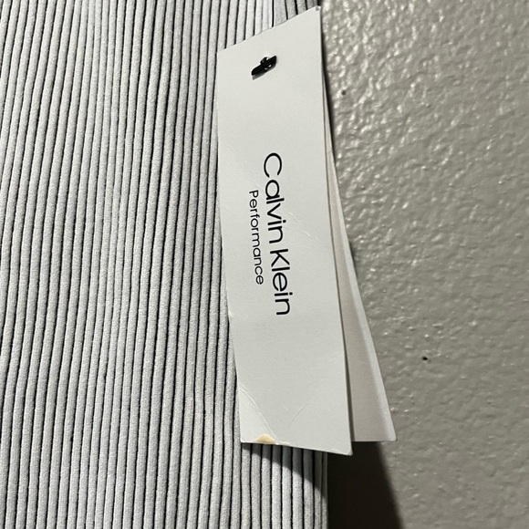 CALVIN KLEIN PERFORMANCE- NWT High Waist 7/8 Tight Leggings Size XL - Picture 3 of 4